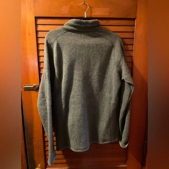 Patagonia Women's XL 1/4-Zip Fleece - EUC - Picture 3 of 7